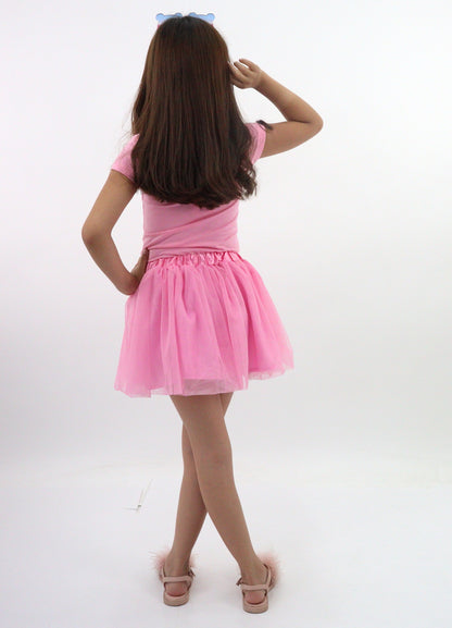 Conjunto de playera/falda de color rosa (NUEVA TEMPORADA)
