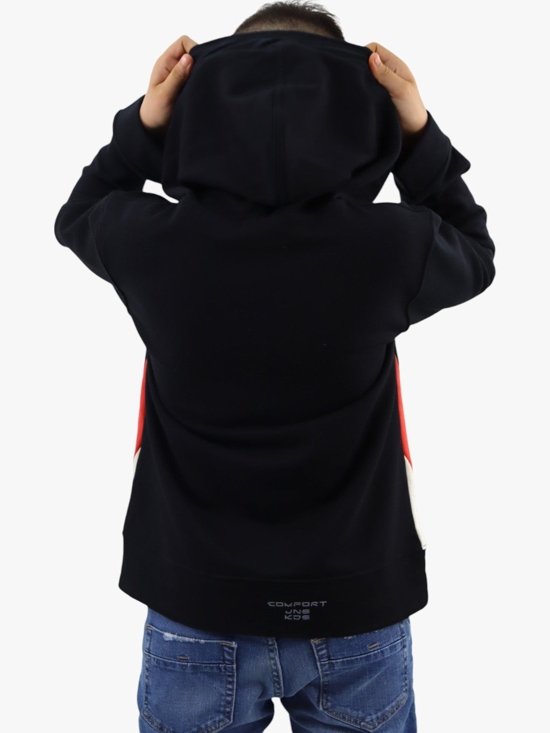 Sudadera con capucha de color negro (NUEVA TEMPORADA)