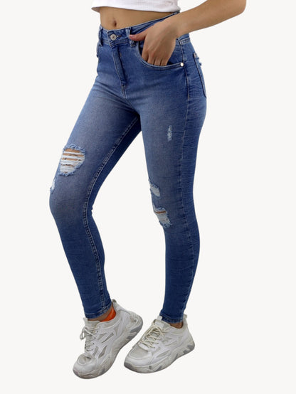 Jeans skinny tiro alto de color azul medio con destrucción (NUEVA TEMPORADA)