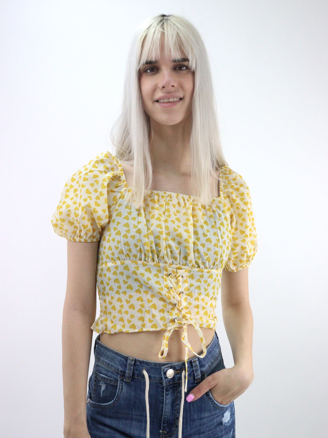 Blusa con estampado de corazones y mangas abullonadas (NUEVA TEMPORADA)