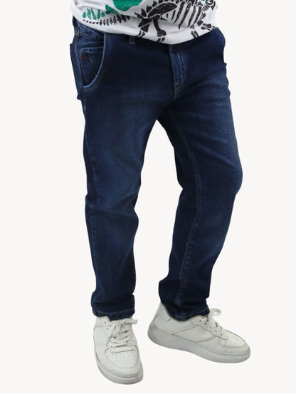 Jeans slim de color azul oscuro (NUEVA TEMPORADA)