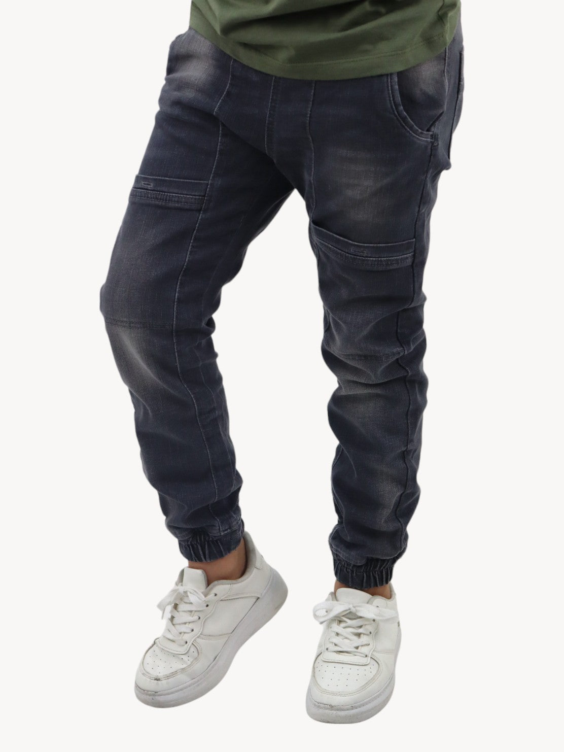 Jogger denim de color gris oscuro (NUEVA TEMPORADA)