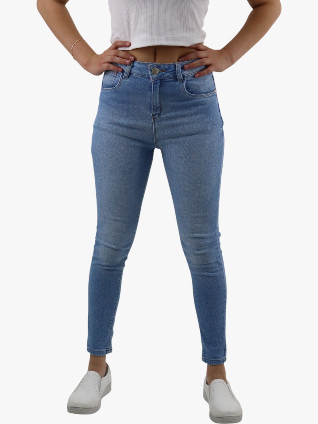 Jeans skinny tiro alto azul claro (NUEVA TEMPORADA)