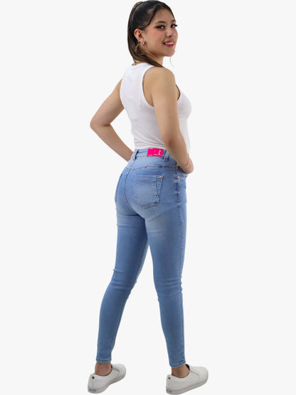 Jeans skinny tiro alto azul claro (NUEVA TEMPORADA)