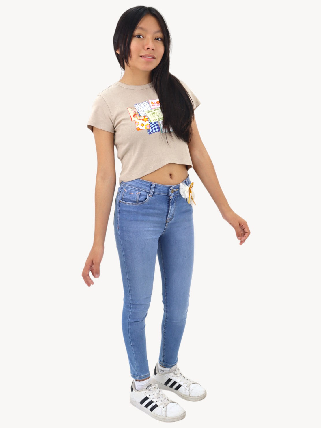 Jeans skinny con moño decorativo (NUEVA TEMPORADA)