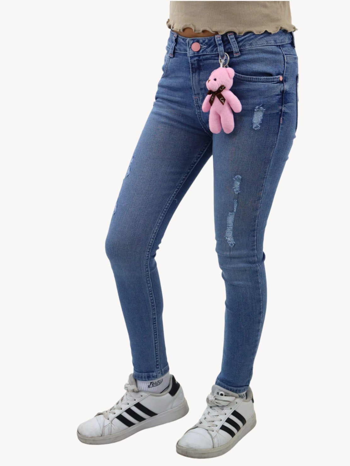 Jeans skinny con colgante decorativo (NUEVA TEMPORADA)