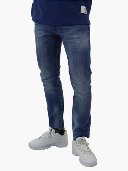 Jeans slim/skinny de color azul deslavado (NUEVA TEMPORADA)